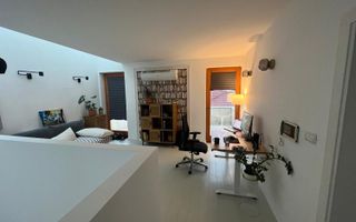 Locuinta spatioasa in triplex - Poză 12