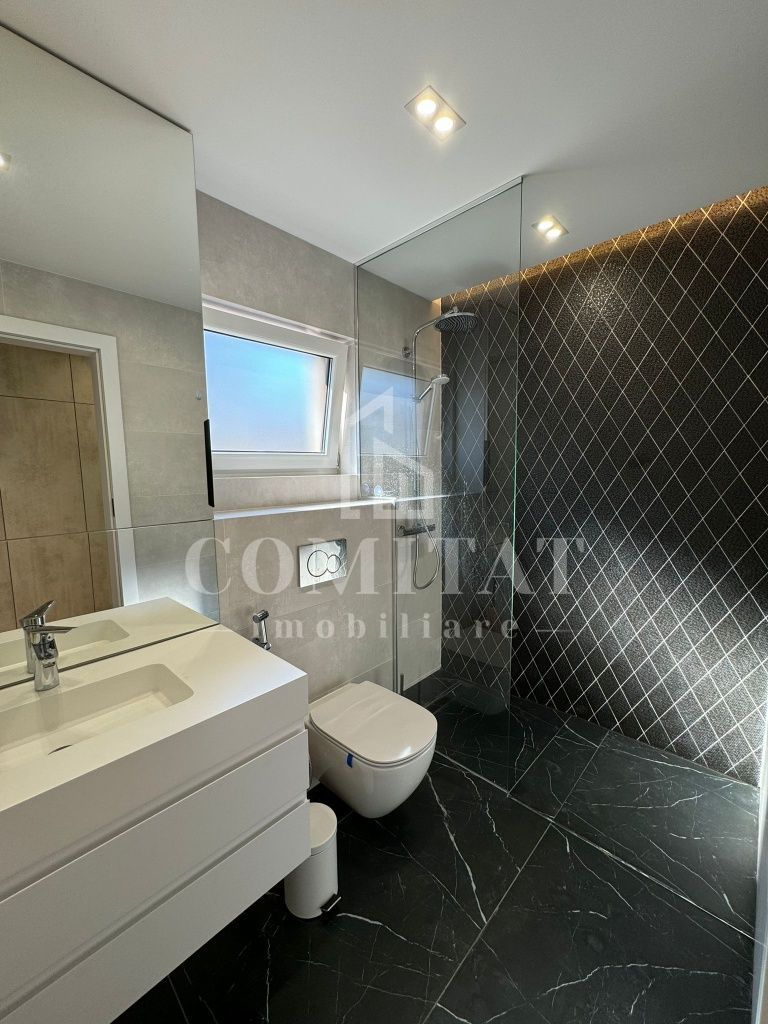 Apartament de lux cu gradina | 48 mp | Sub cetate - Poză 6