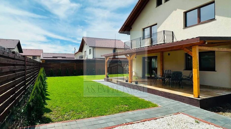 Casă 4 camere de vânzare – Izvor Tărlungeni (5 km de Brașov) - Poză 2