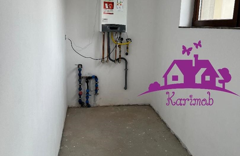 Casa in cartierul Tineretului - Poză 11