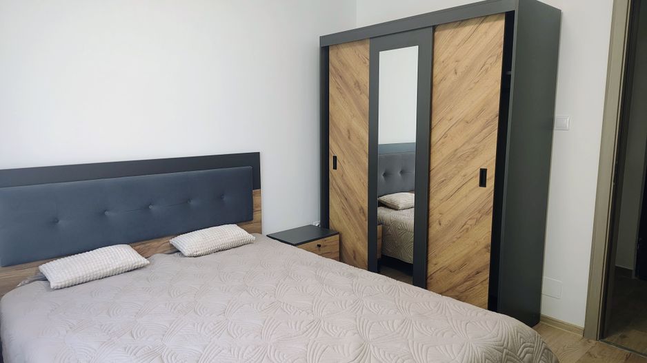Apartament 3 camere Cantemir , 420 E/luna  negociabil, Comision 50% - Poză 4