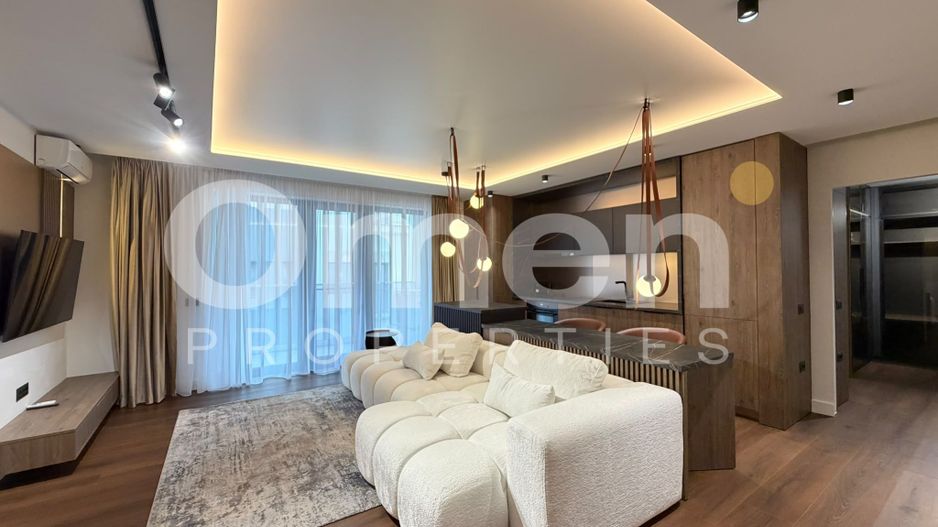 Apartament ultrafinisat | 3 camere | zona Catedralei - Poză 1