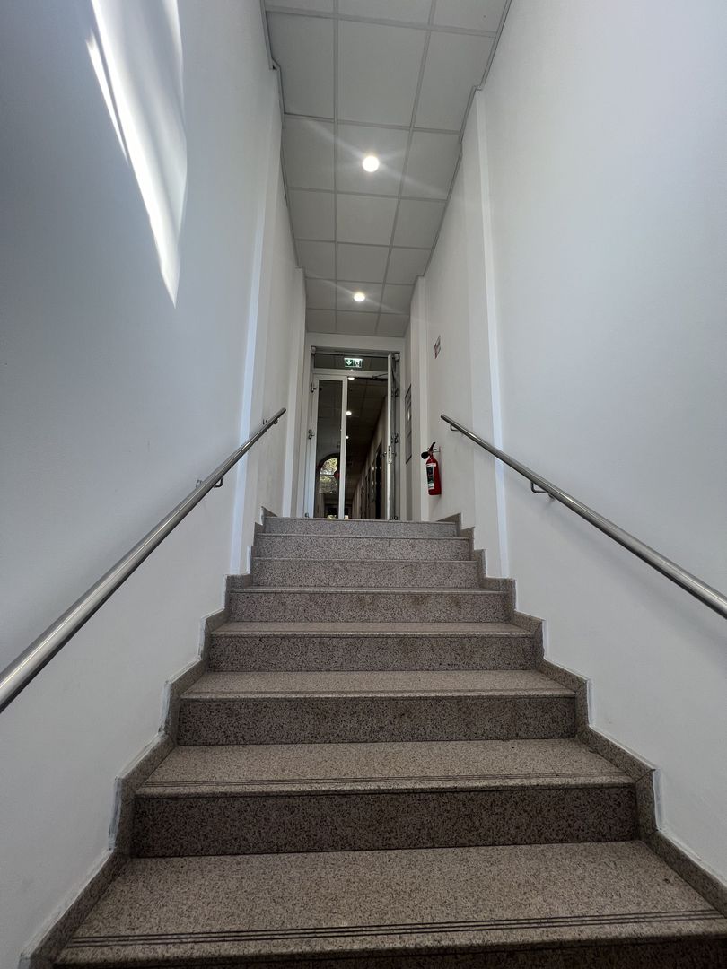 Birouri zona centrală - Poză 11