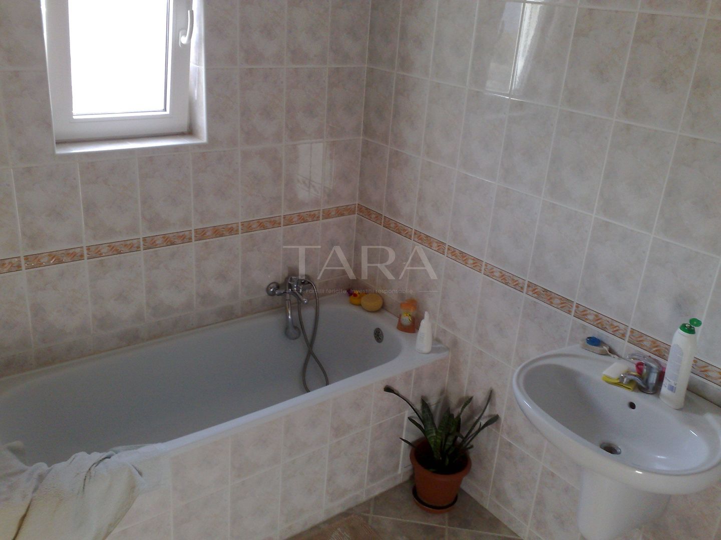 Apartament cu 3 camere de vânzare în zona Manastur - Poză 10