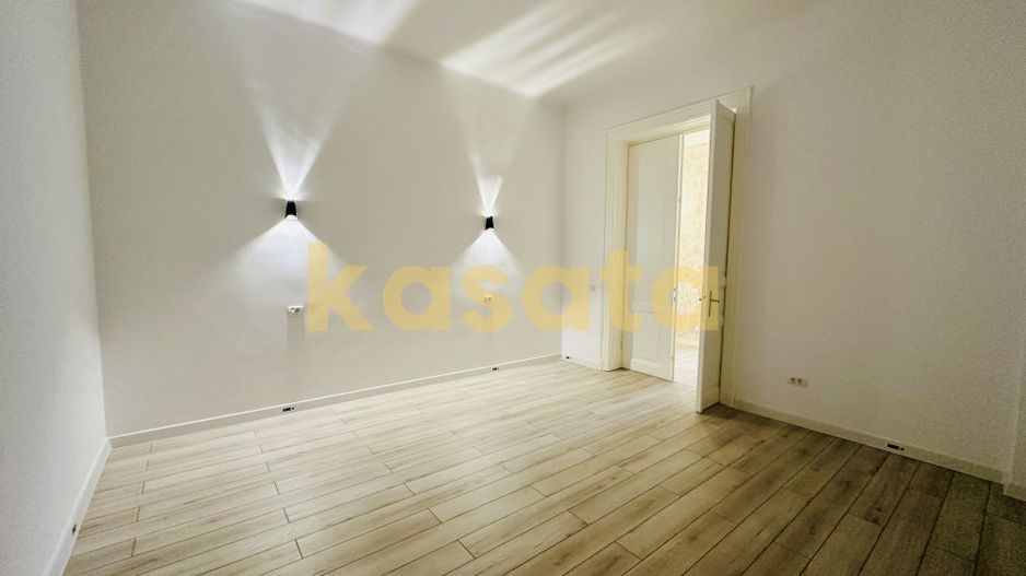 OPORTUNITATE | APARTAMENT 4 CAMERE | UNIVERSITATE | CENTRALA PROPRIE - Poză 2