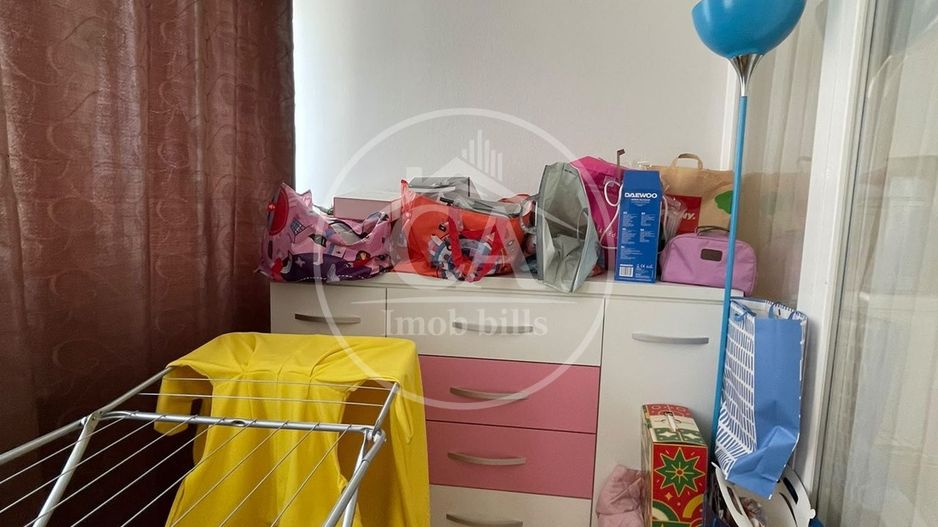 Apartament cu 3 camere de vanzare în Zona Nufărul, Oradea - Poză 13