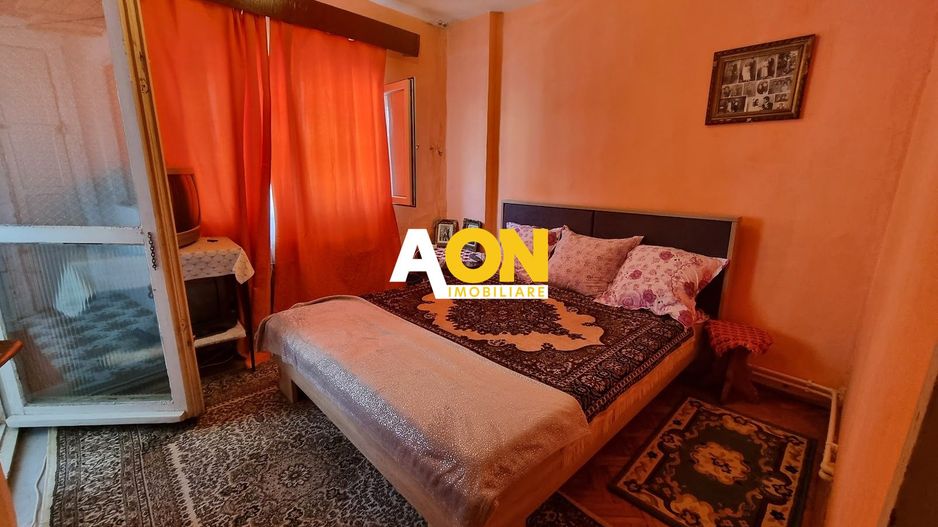 Apartament 3 Camere Decomandat, Etaj 3, Cetate - Poză 3