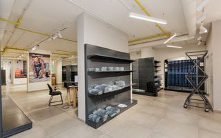 Vânzare, spațiu comercial, amplasat în Ungheni, pe str. Mihai Eminescu - Poză 44