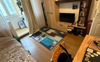 Apartament 2 camere, investiție cu chiriași 92000 EURO - Poză 1