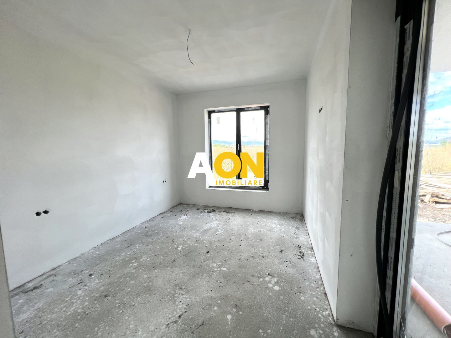 Casa individuala semifinisata, 4 camere, 2 bai, 448mp teren - Poză 12