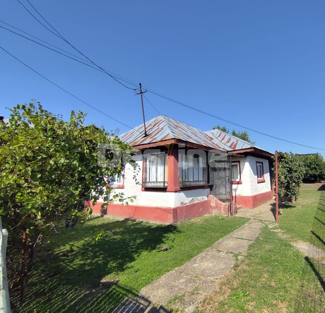 Casa Gageni zona linistita 480 mp teren 48000 euro! - Poză 1