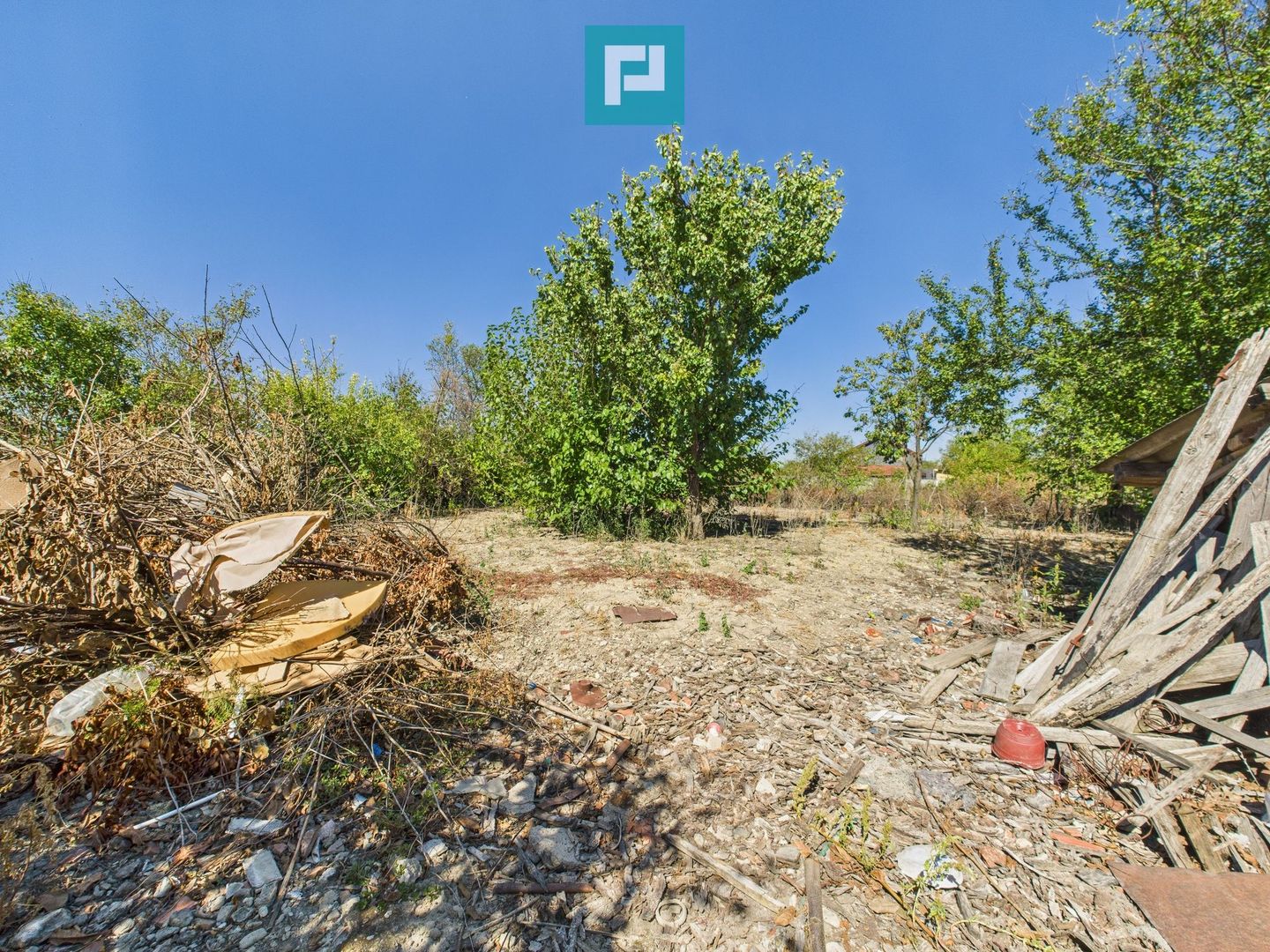 Casă și teren în Moravița, Timiș-poziție excelentă - Poză 12