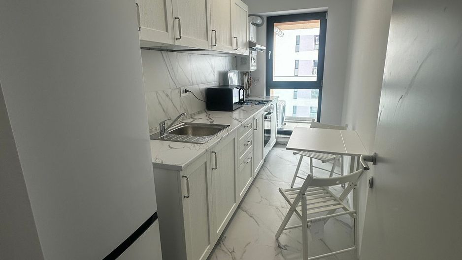 STUDIO PARCUL CAROL, PRIMA INCHIRIERE, PET-FRIENDLY, METROU 10 MINUTE - Poză 5