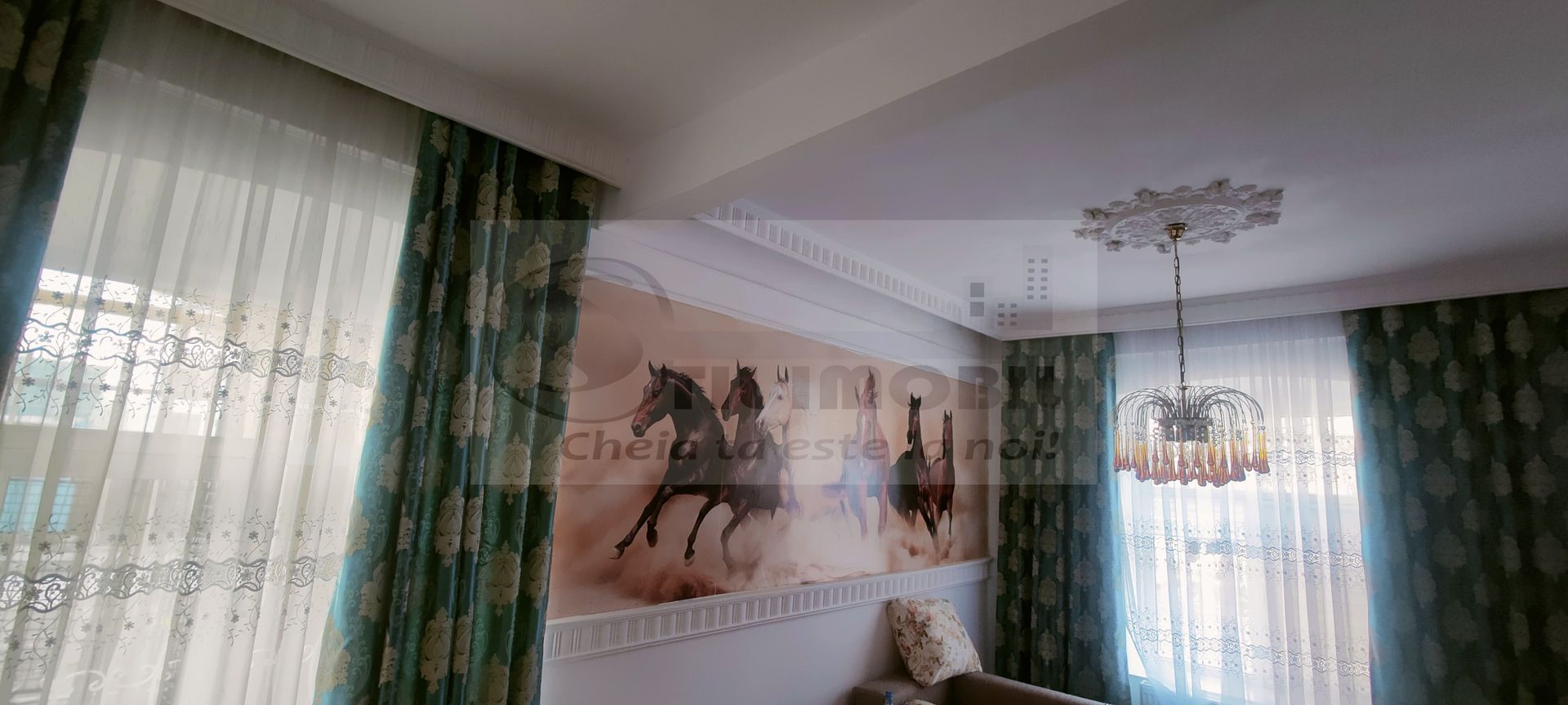 APARTAMENT ULTRACENTRAL , PIATA UNIRII, CUZA VODA 70 MP PLUS CURTE - Poză 3