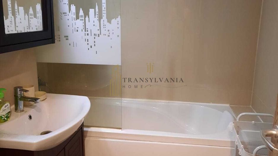 Apartament 3 camere decomandat, zona Scoala de inot - Poză 4