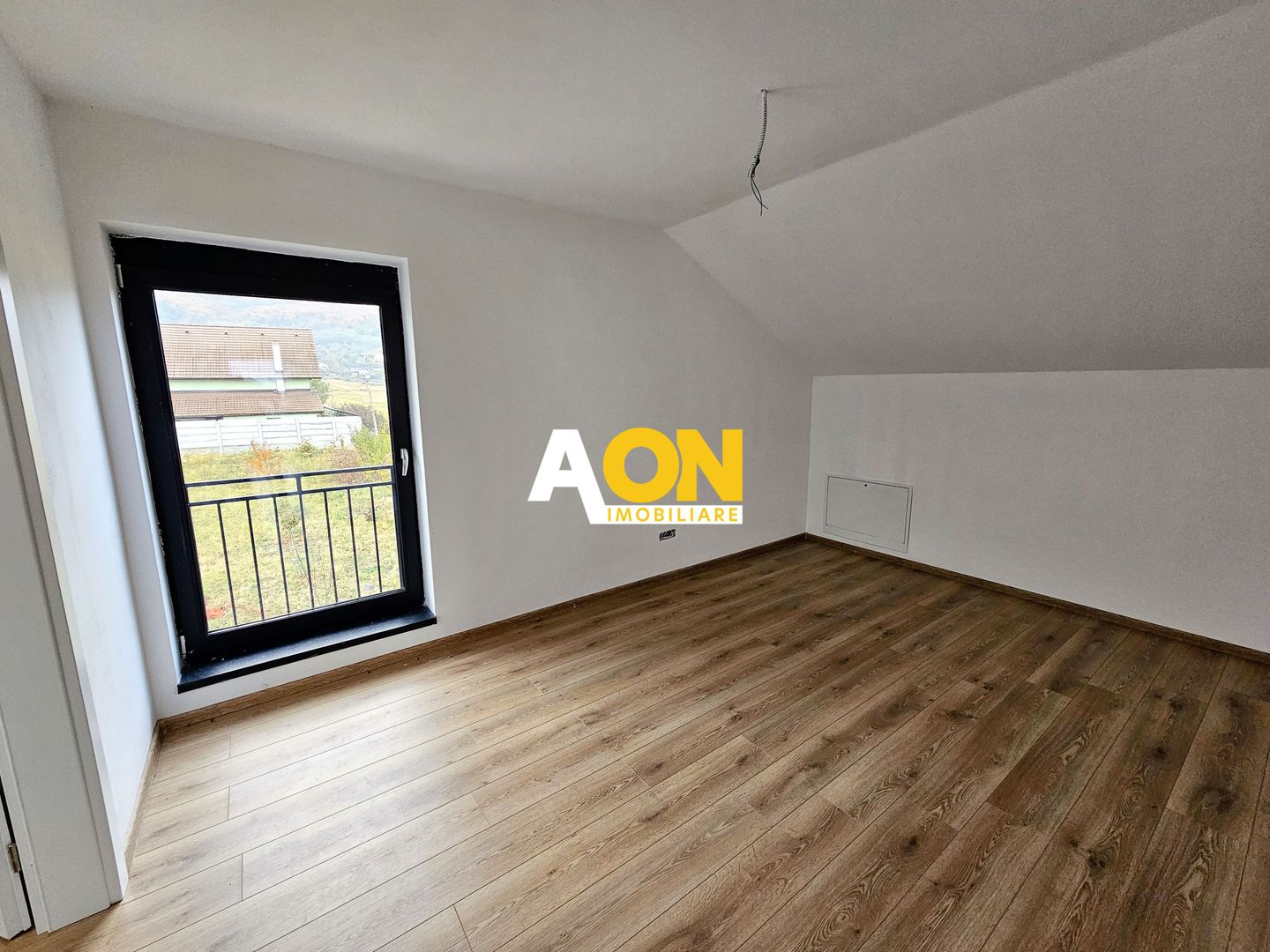 Casa finisata la cheie, 4 camere, 3 bai, 363 mp teren, zona Micesti - Poză 11