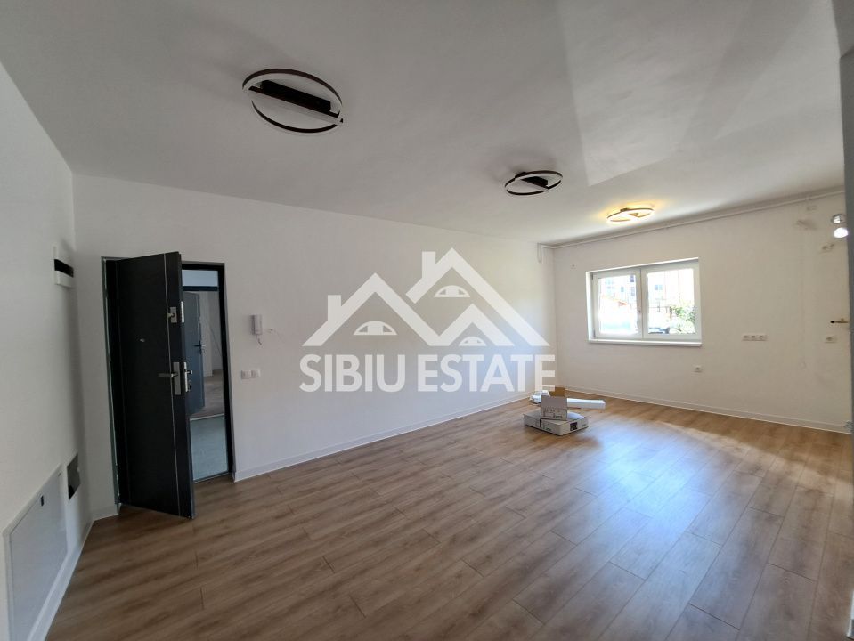 Apartament cu gradina si terasa, NOU 2 bai - Poză 10