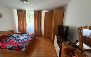 Ap 3 camere 60 mp + curte 18 mp și loc de parcare - Poză 8