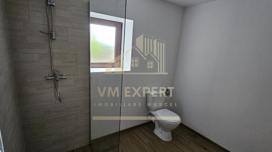 CASĂ 4 CAMERE TEREN 177MP RUCĂR ARGEȘ - Poză 16
