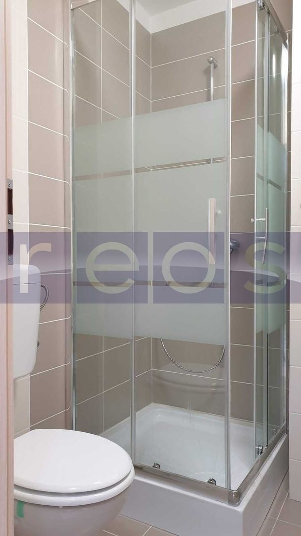 Apartament spațios 4 camere – Polonă colț cu Ștefan cel Mare - Poză 6