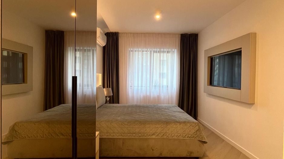 INCHIRIERE TREI CAMERE PARCARE INCLUSA PIPERA CORTINA NORTH - Poză 5