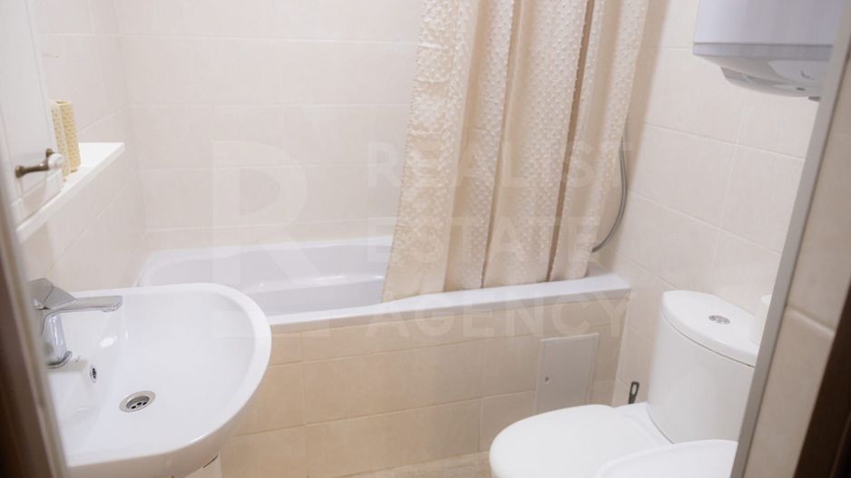 Chirie, apartament, 3 camere, str. Mihail Kogălniceanu, Centru - Poză 10