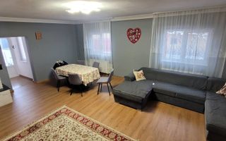 Casă P+M de vânzare la 11 km de Onesti spre Bacau - Poză 2