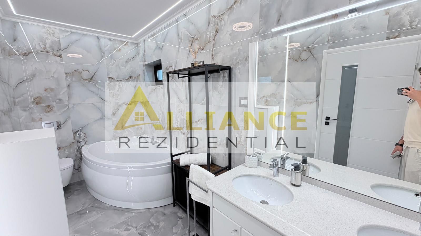 Casa Individuala - 5 camere - 3 bai - 650mp teren - Poză 18