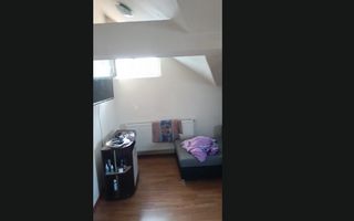 De vanzate - apartament 2 camera ( Mansarda) -zona Centrala - Poză 15