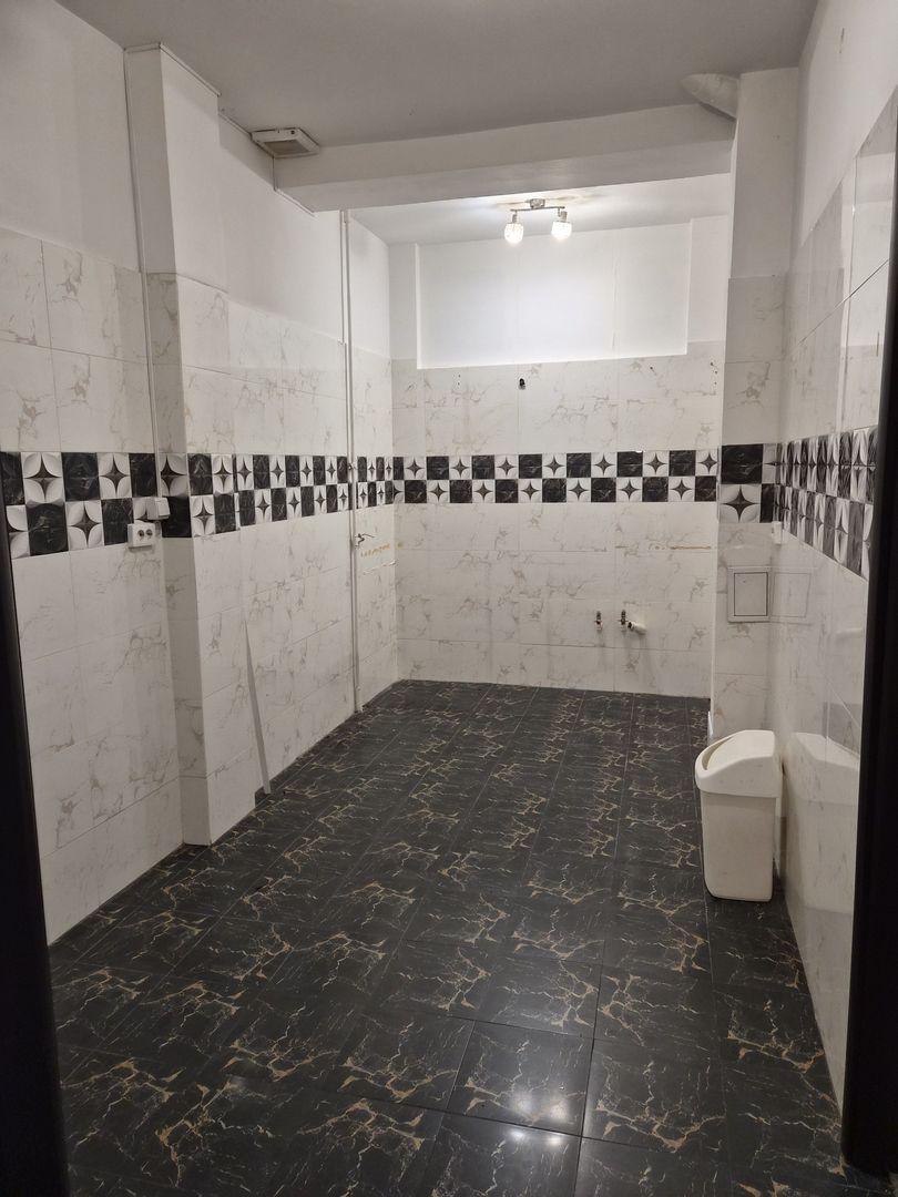 De vânzare Vilă individuala 11 camere curte proprie Parcul Carol - Poză 14