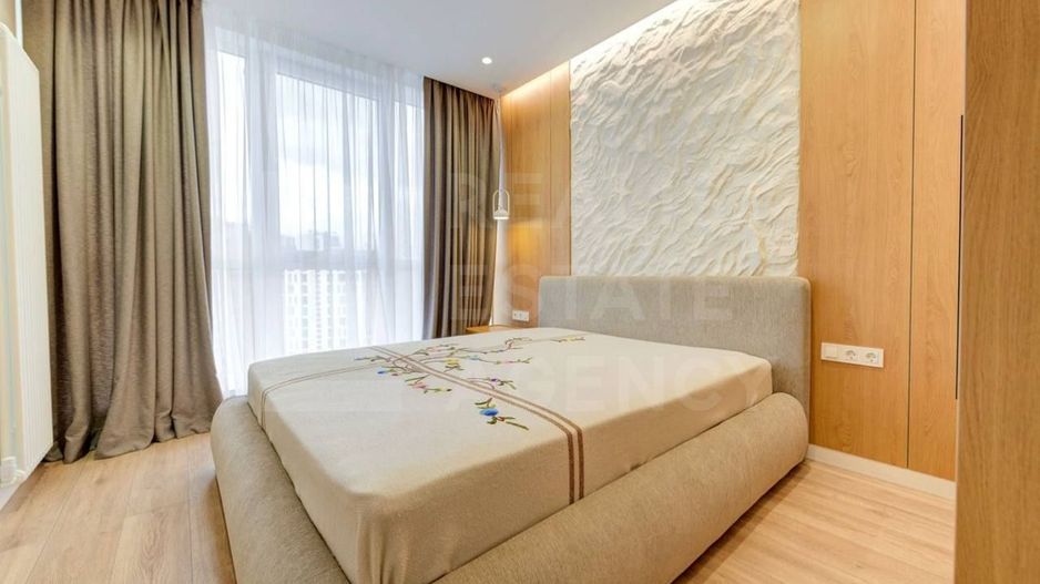 Chirie apatrament, 1 cameră, bul. Renașterii Naționale, Centru - Poză 1