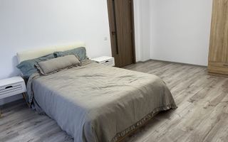 Apartament cu 2 camere, zona Porii, Florești - Poză 3