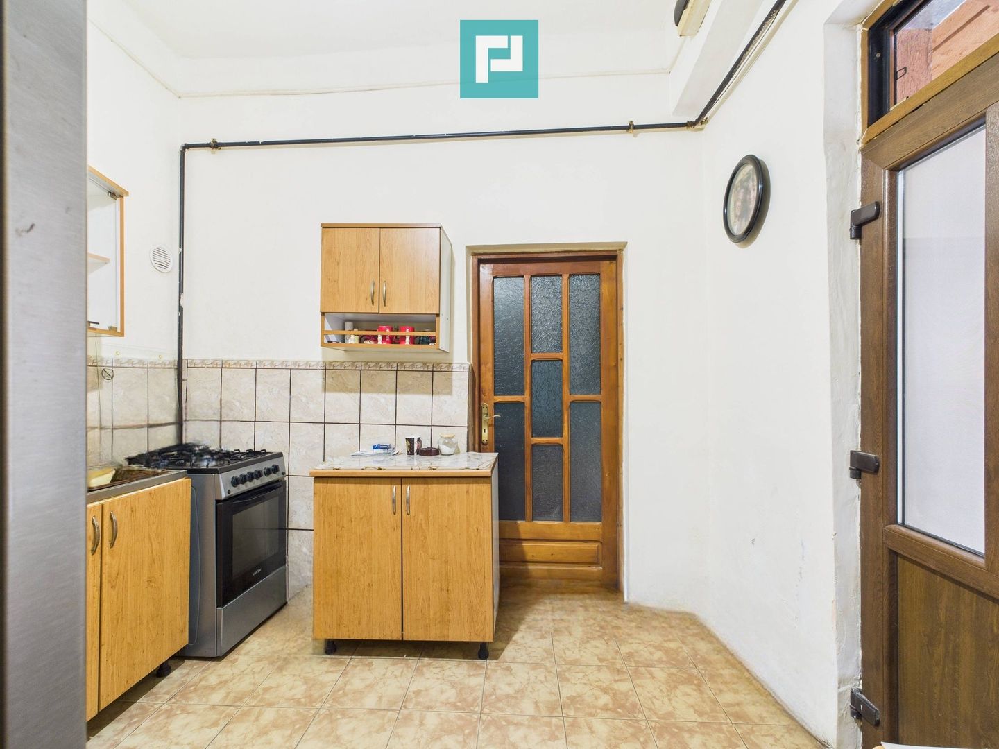 Casă la curte comună, zona Iosefin - Poză 4