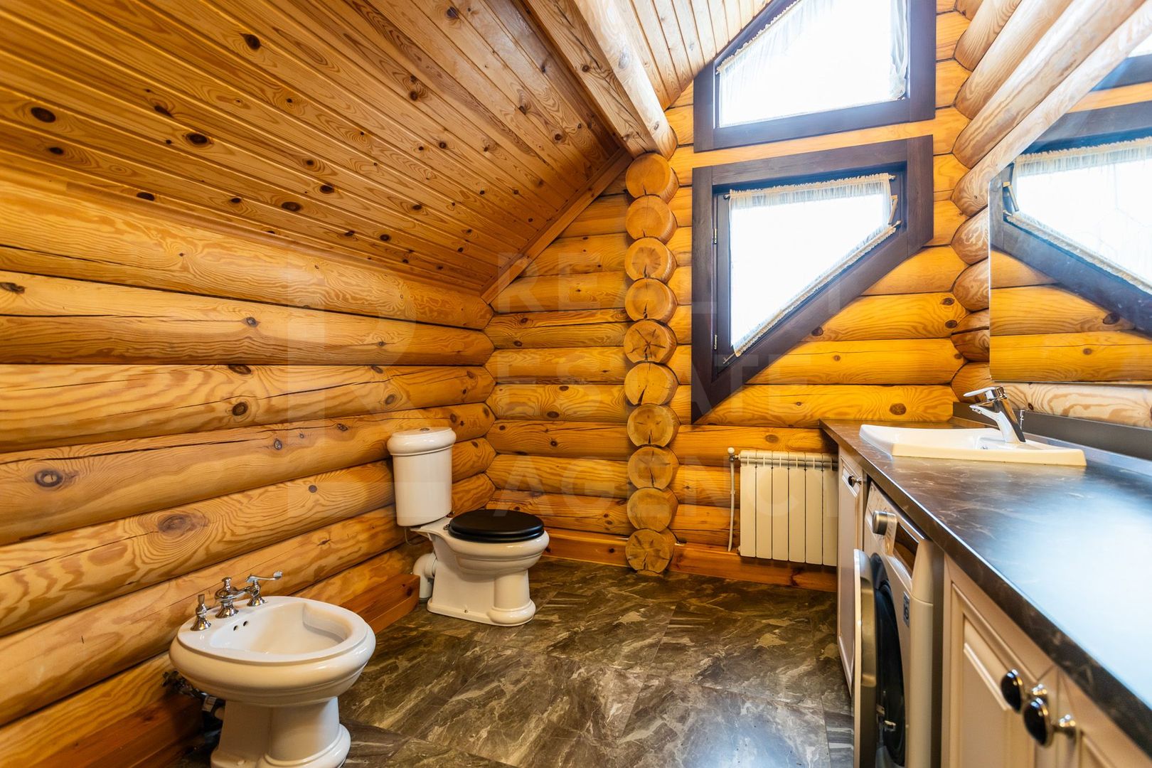 Chirie, casă, 3 nivele, 6 camere, Ialoveni - Poză 16