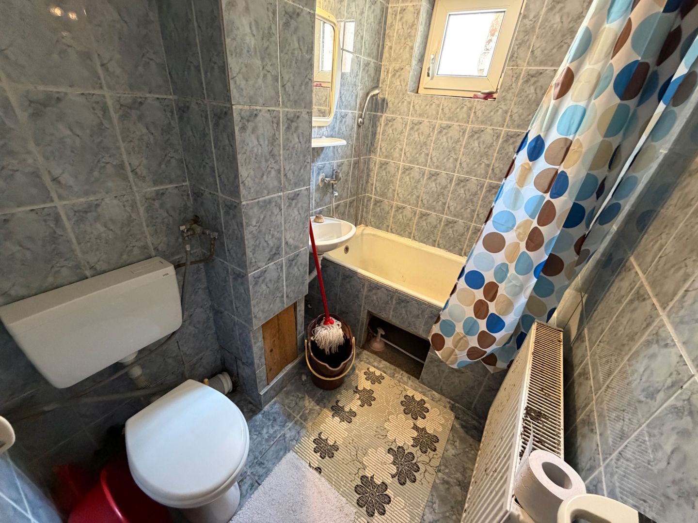 Apartament 2 camere, parter - Cugir - Poză 8