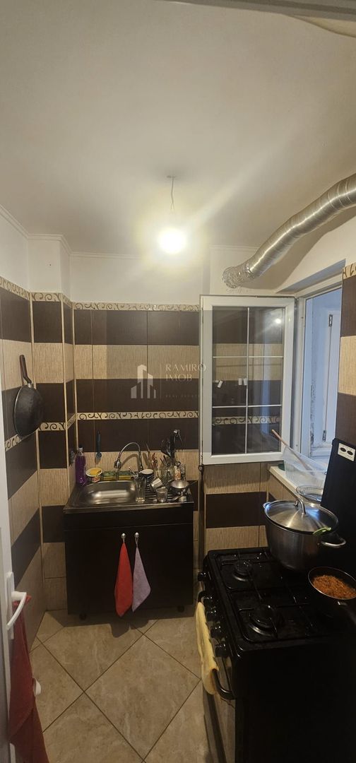 Apartament 2 camere zona Brancoveanu - Poză 1
