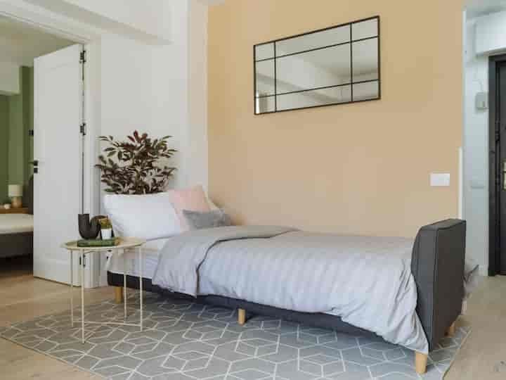 Apartament 2 camere / Blocul Dalles /Afacere la cheie !! 2 camere - Poză 8