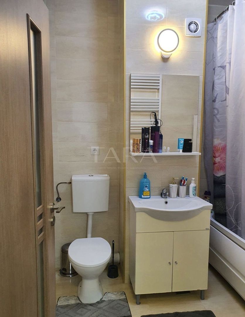 Apartament modern cu 2 camere și parcare subterană, zona Petrom. - Poză 8