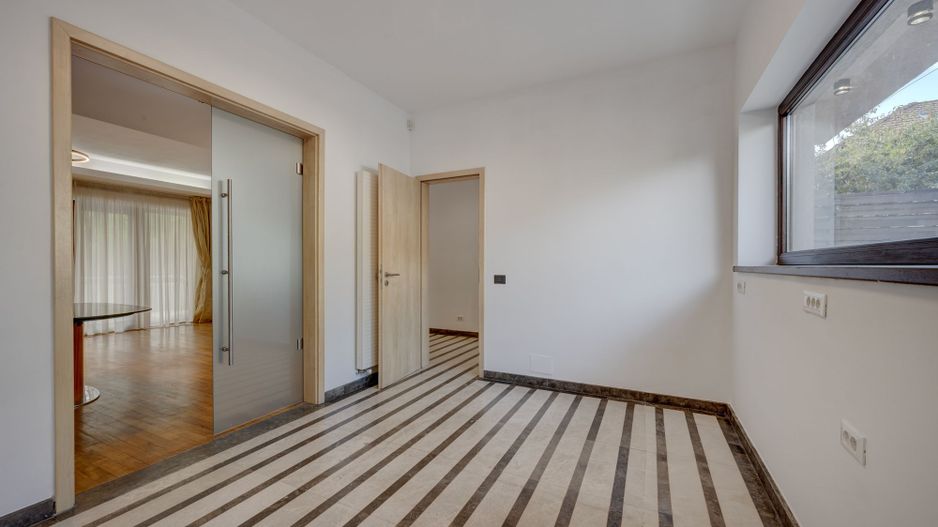 Vila superba 200 mp Fundeni Dobroesti - Complex privat - Lot 270 mp - Poză 12