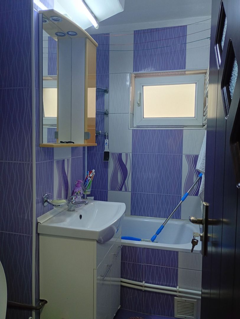 APARTAMENT DE INCHIRIAT CU 3 CAMERE, ZONA-CRAIOVITA NOUA - Poză 10