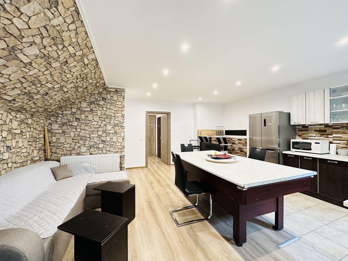 Apartament spatios cu 2 camere, in Vila apartamentata - Take Ionescu - Poză 17