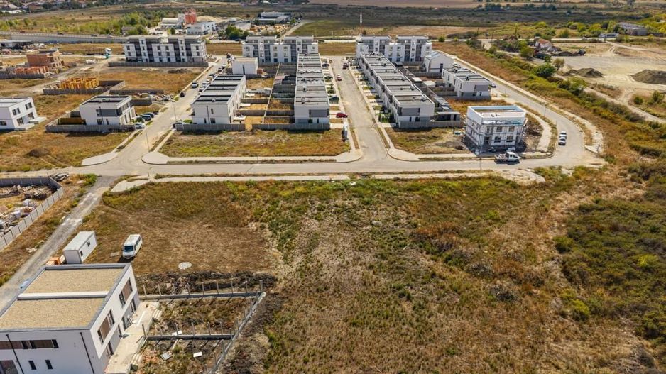 Teren  Mehala - 440 mp, cu autorizatie duplex, strada asfaltata - Poză 3