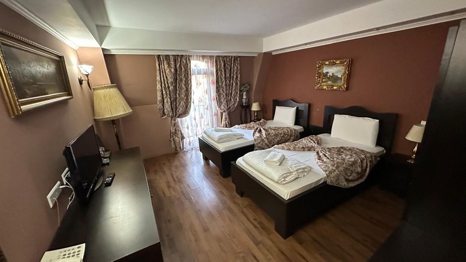 Complex Hotelier - Poză 4