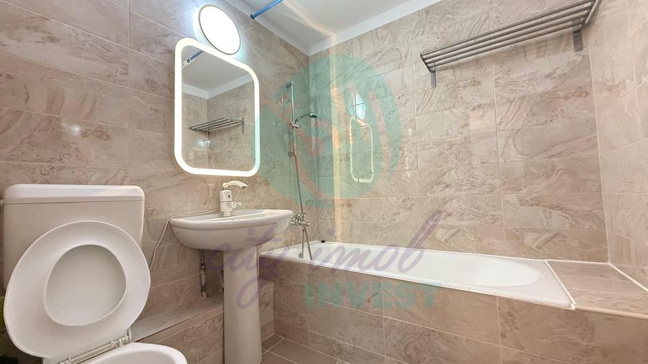 3 camere lanaga METROU si Parc - Poză 9