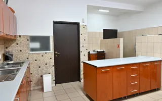 Pensiune la cheie de vanzare | 10 camere | Sacele, Brasov - Poză 29