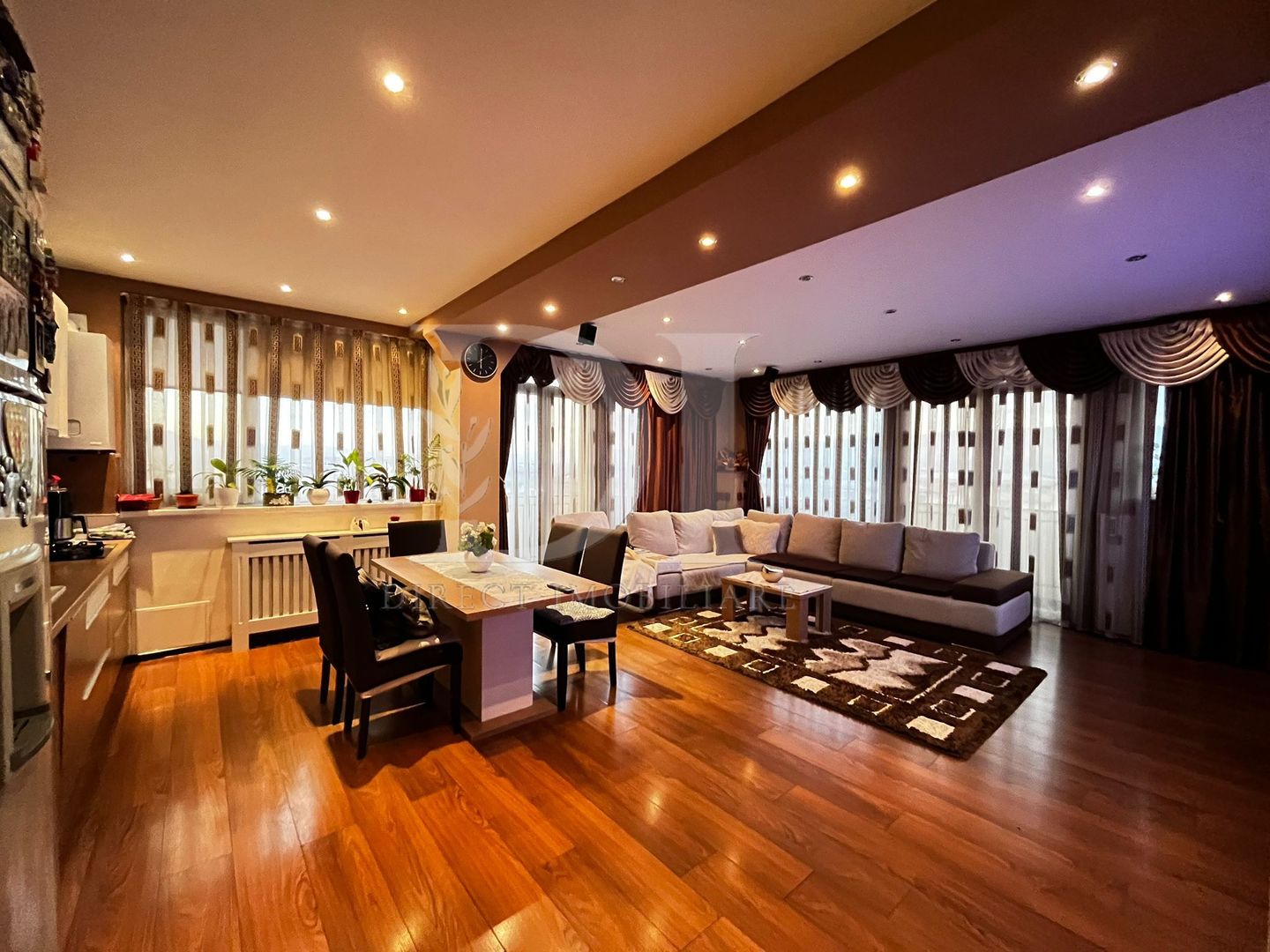 Apartament 3 camere | 108mp | modern - Poză 2