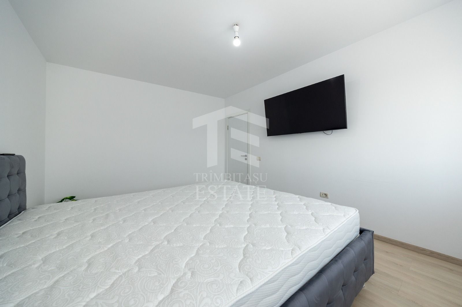 Subcetate|Coresi-Apartament 2 camere 60 mp+loc de parcare - Poză 11