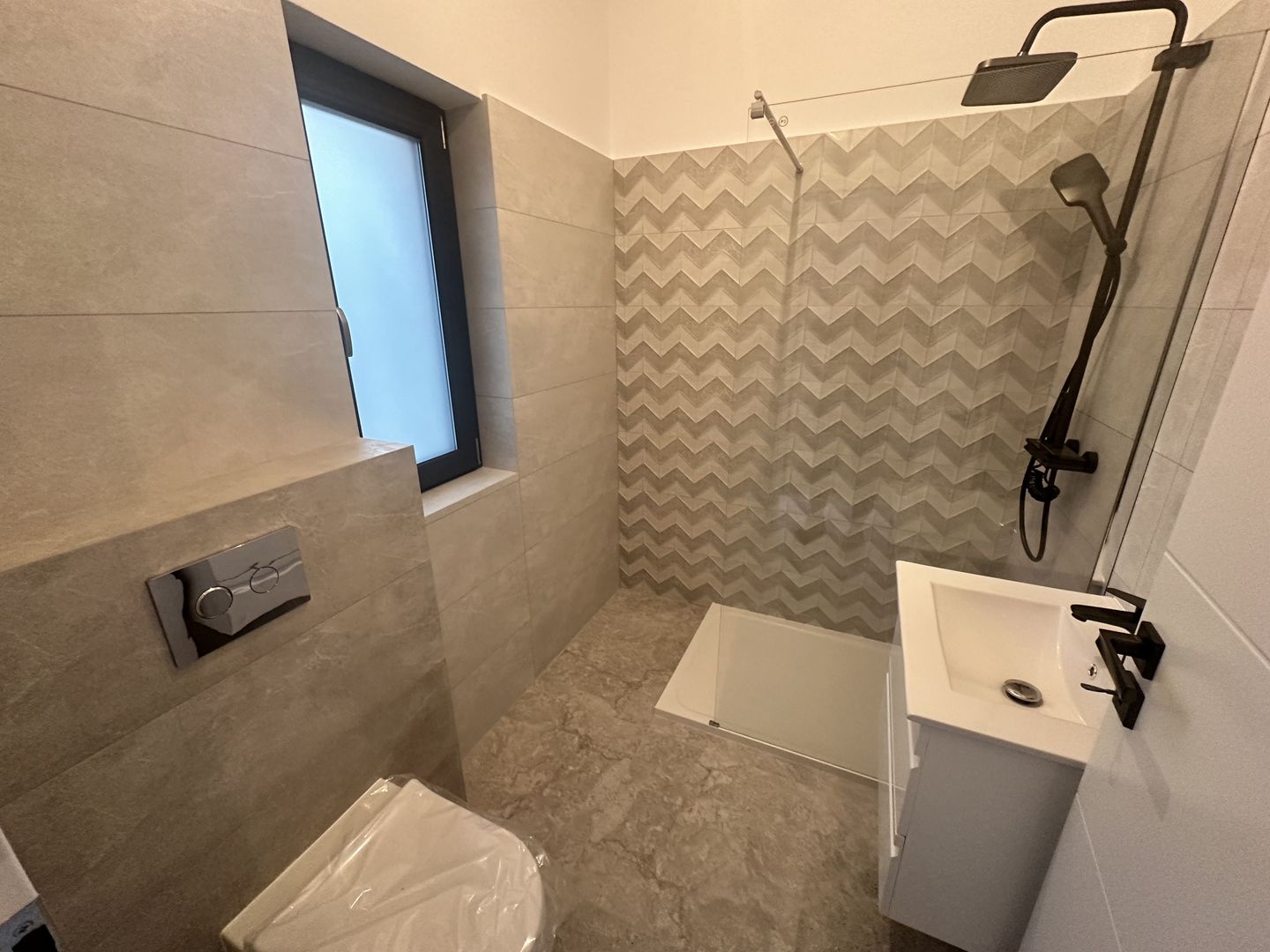 CASA INDIVIDUALA BRAGADIRU, 4 CAMERE, INCALZIRE PARDOSEALA, COMIS 0% - Poză 13