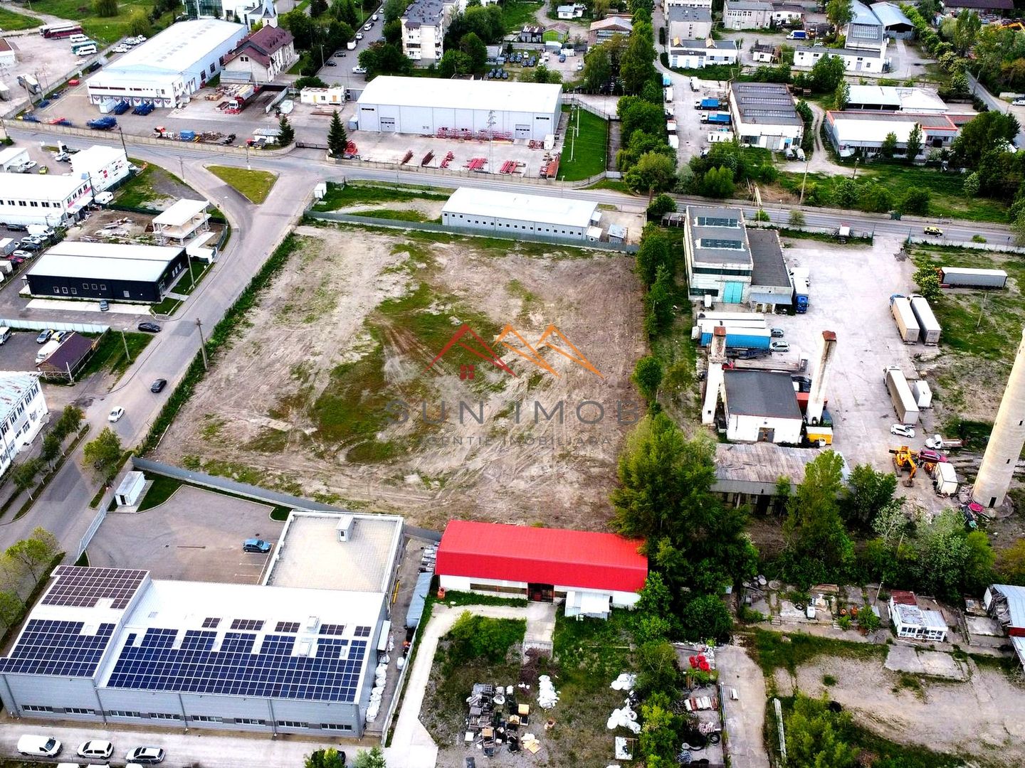 Teren intravilan 9600 m2, central, zona comerciala, Campina, Prahova - Poză 3