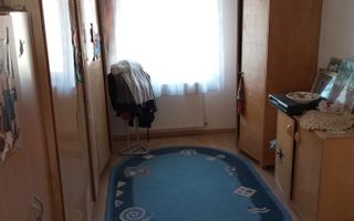 de vanzare casa mare  zona Brancoveanu suprafata utile 350 mp - Poză 3